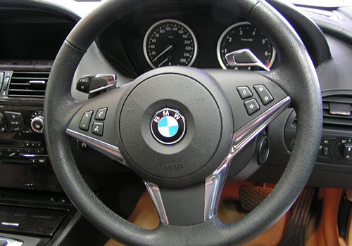 BMW 650i クーペ オプション19インチアルミ