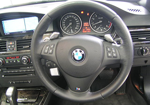 BMW 335i カブリオレ Mスポーツパッケージ