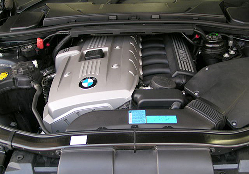 BMW 323i ハイライン パッケージ サンルーフ 黒革