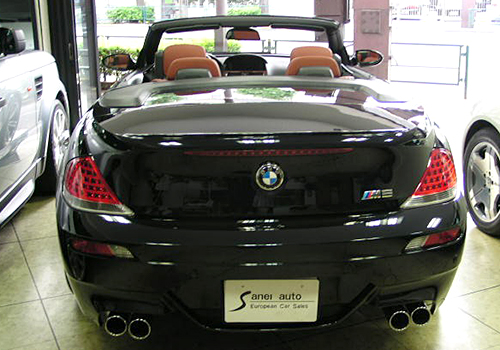 BMW M6 カブリオレ スペシャルカラー アズライト